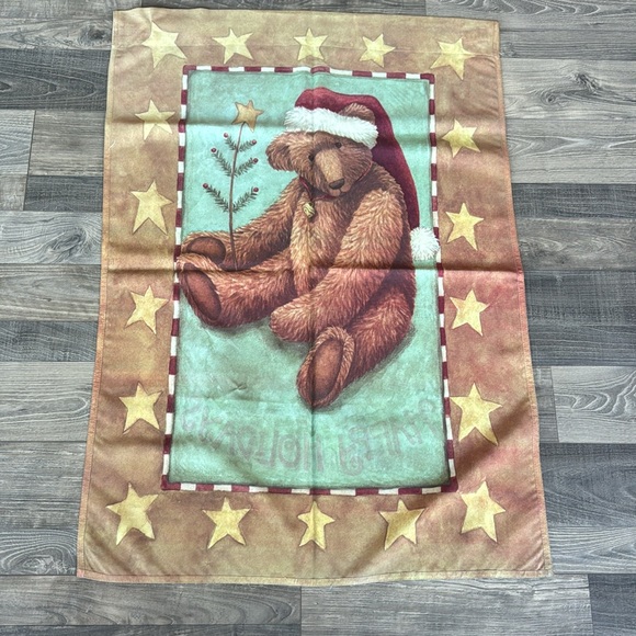 Boyd Bear holiday flag - Picture 2 of 2